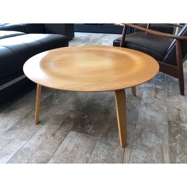 mid century modern coffee table